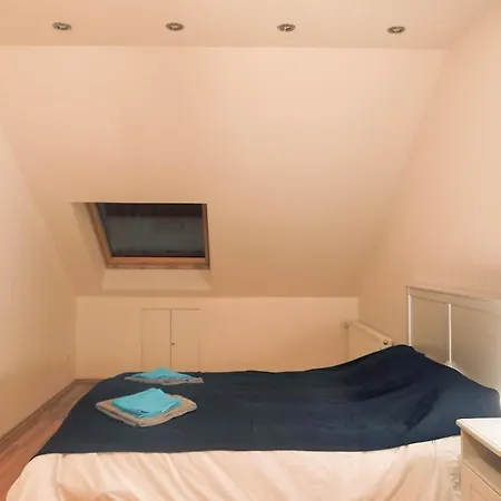 Tatil Evi 3 Bedroom House With 2 Bathrooms In - Haus Mit 3 Schlafzimmer 2 Badezimmer In